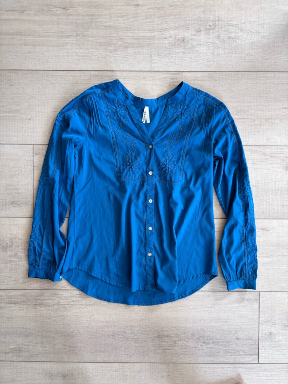 Roper Blue Button-Front Floral Embroidered Blouse Western Cowgirl Prairie Size S